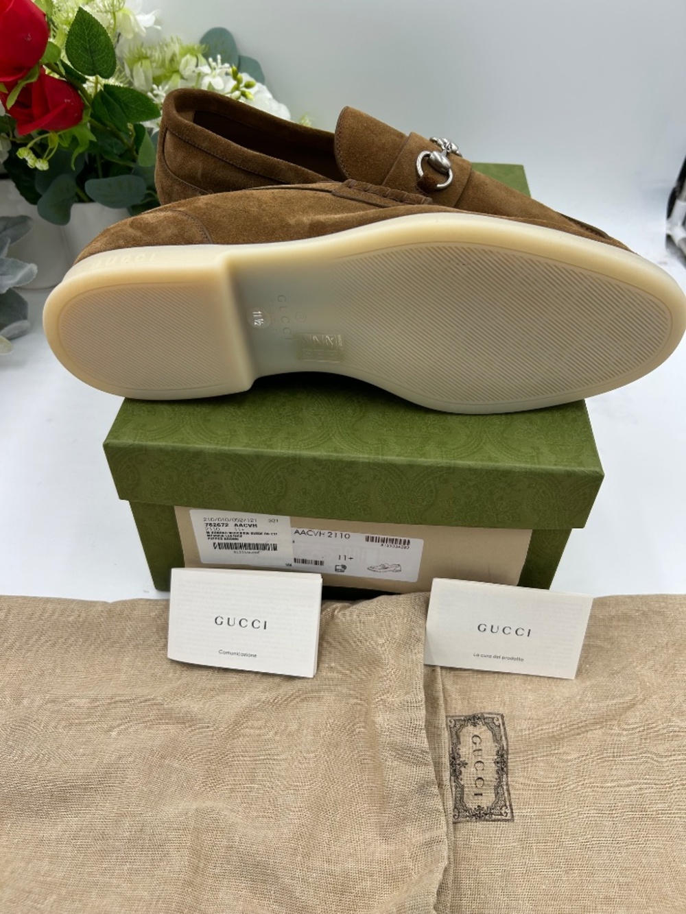 Men’s Gucci tan suede horse bit loafers. Size 11.5.(fits 12 US.) made in Italy. - Picture 9 of 11